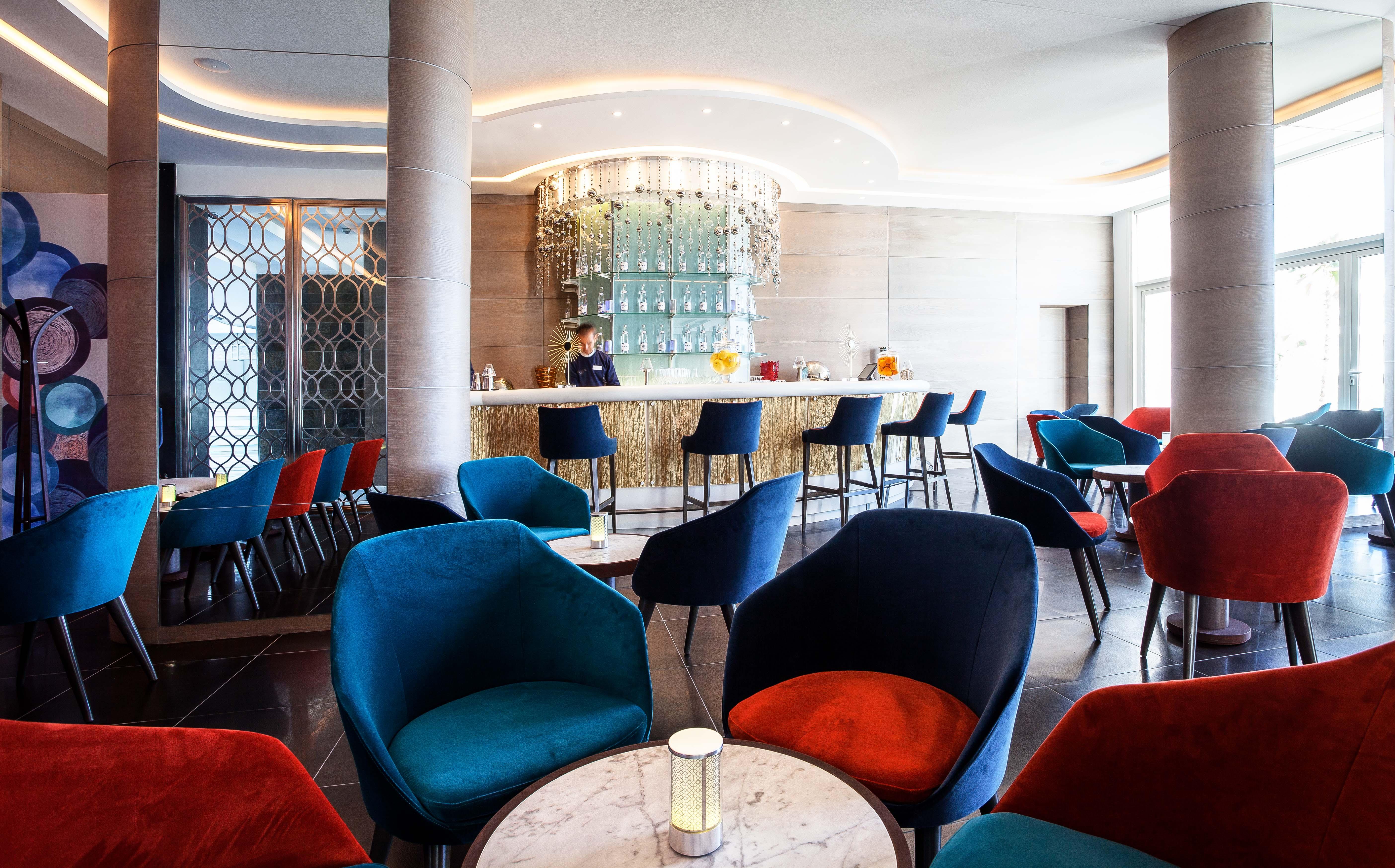 The View Bouznika Hotel Ngoại thất bức ảnh The bar at the 101 lounge