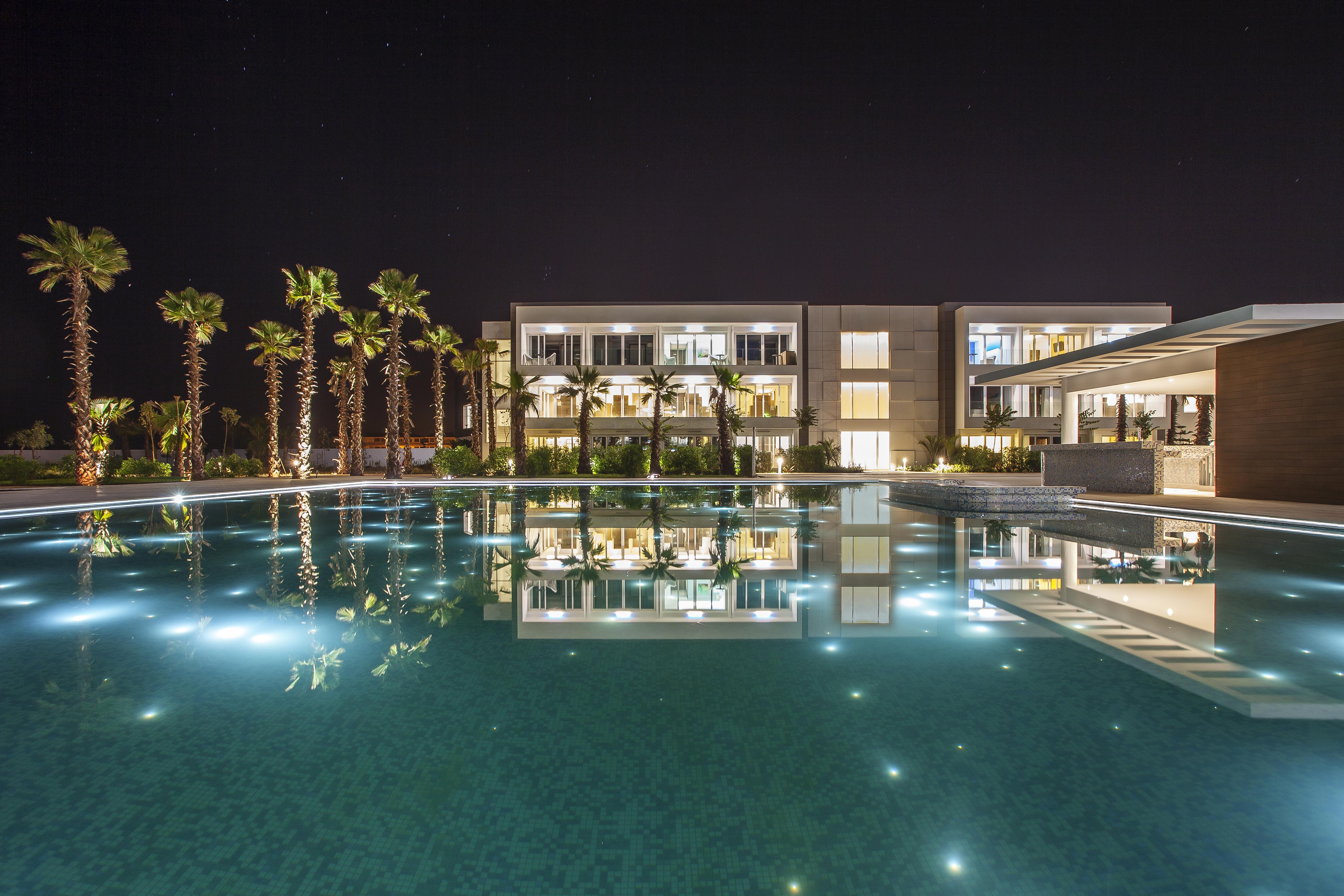 The View Bouznika Hotel Ngoại thất bức ảnh The Village